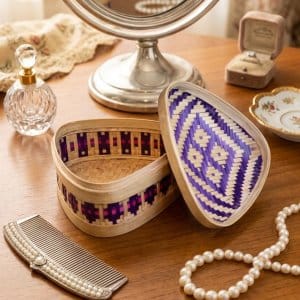 Bamboo Lid Box - Triangle